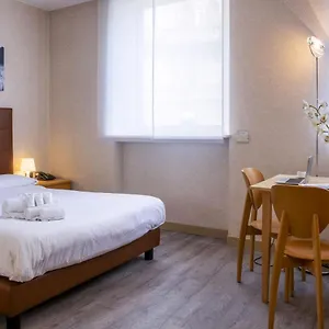residence-cimarosa-gruppo-minihotel.italymilanhotels.net/